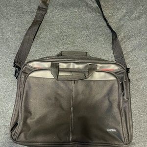 Targus premium black laptop case